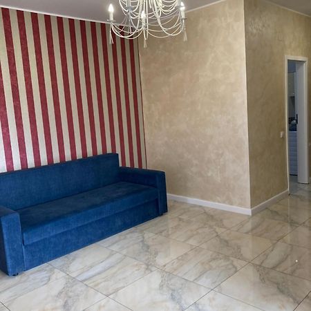 Bhoeme Apartament Oradea Ngoại thất bức ảnh