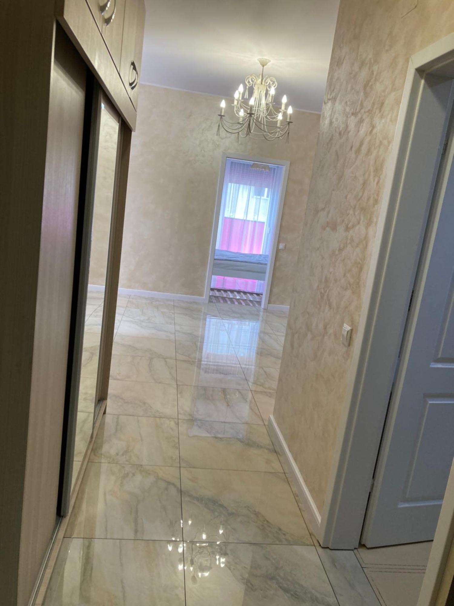 Bhoeme Apartament Oradea Ngoại thất bức ảnh