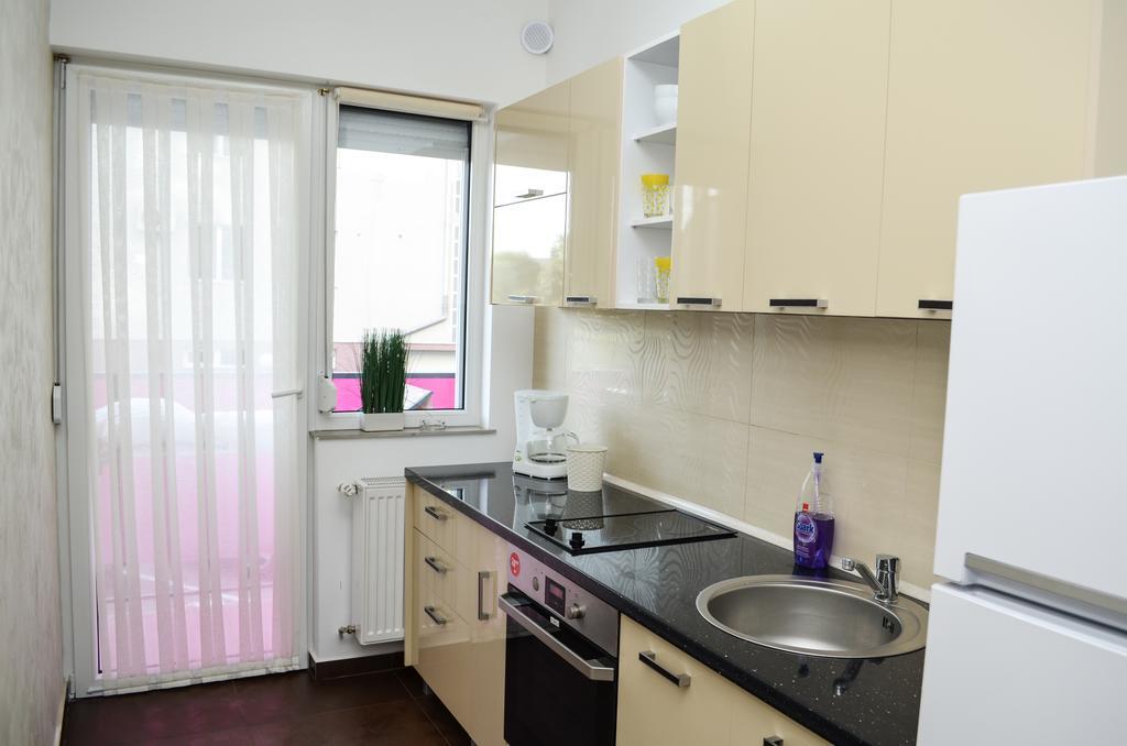 Bhoeme Apartament Oradea Ngoại thất bức ảnh